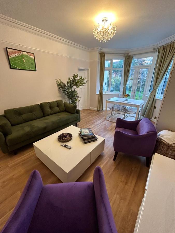 Wimbledon Studio Flat Londra Esterno foto