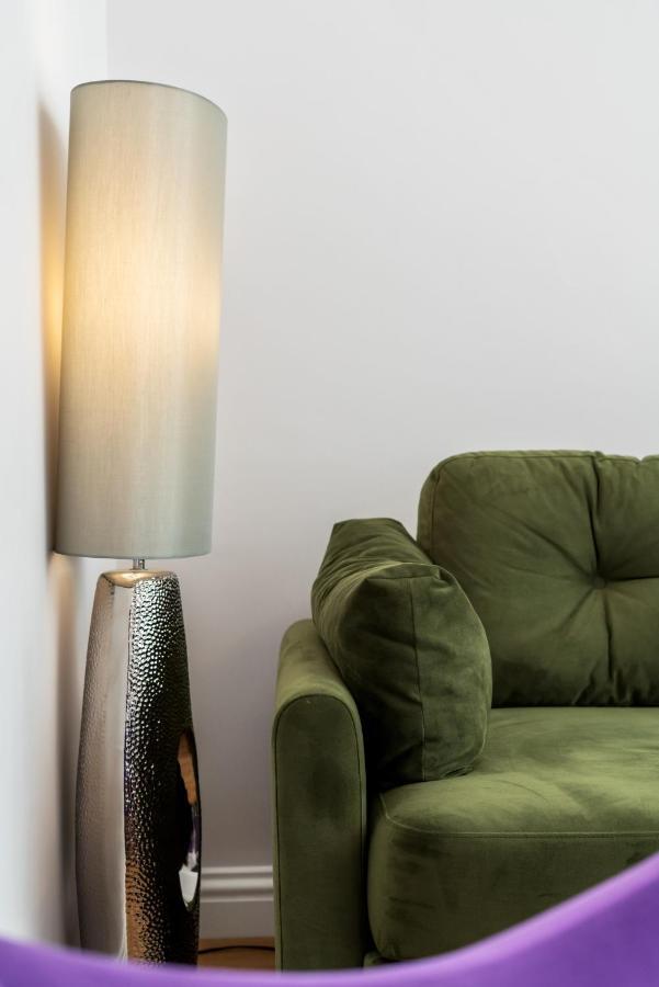 Wimbledon Studio Flat Londra Esterno foto