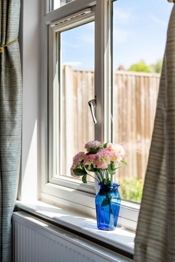 Wimbledon Studio Flat Londra Esterno foto