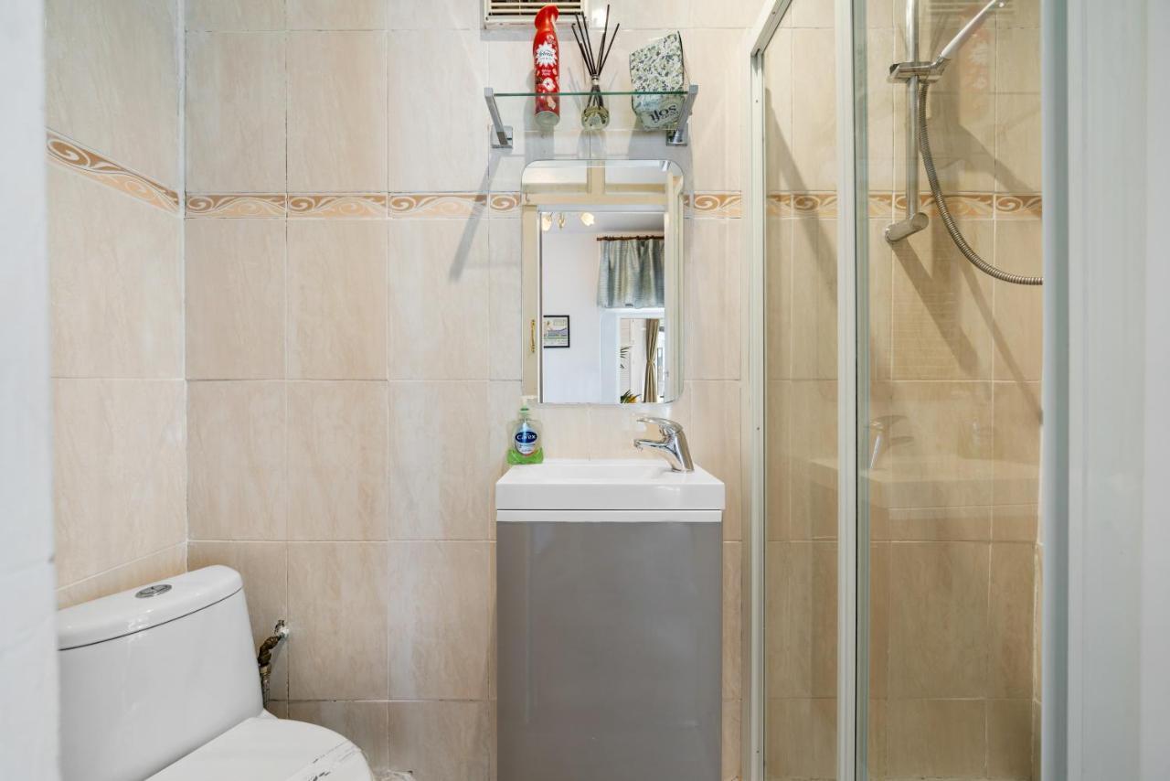 Wimbledon Studio Flat Londra Esterno foto