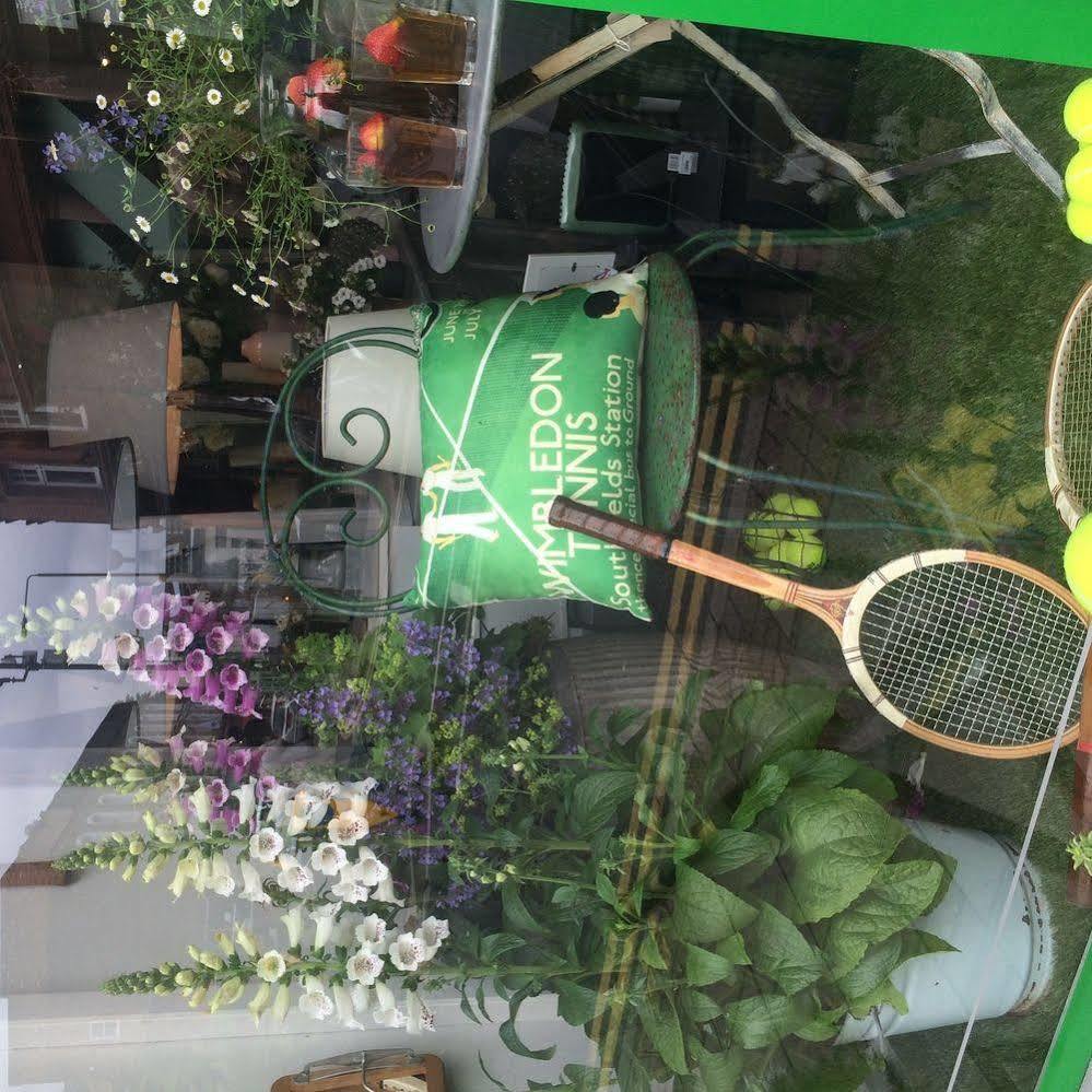 Wimbledon Studio Flat Londra Esterno foto