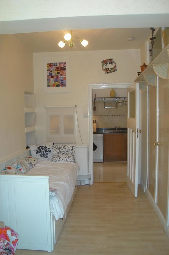 Wimbledon Studio Flat Londra Esterno foto